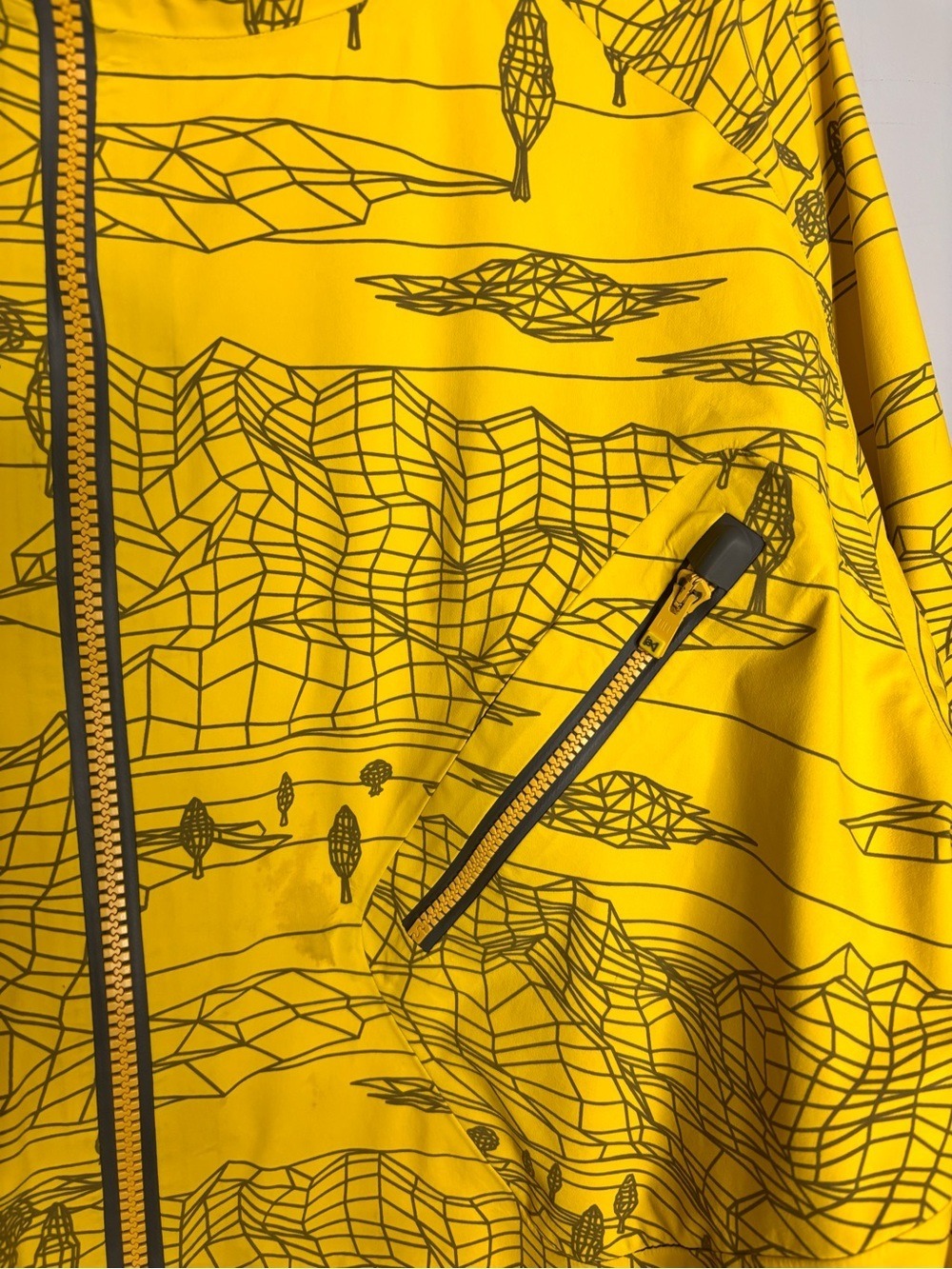 Burton AK 3L Sqwawk Softshell Yellow Printed Jacket, size XXL - Picture 4 of 16
